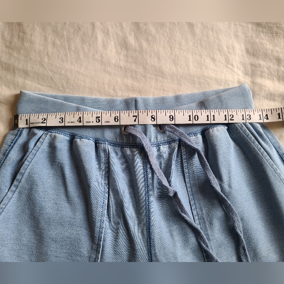 GU Pull-On Joggers. Light Blue. Medium. - Picture 4 of 4